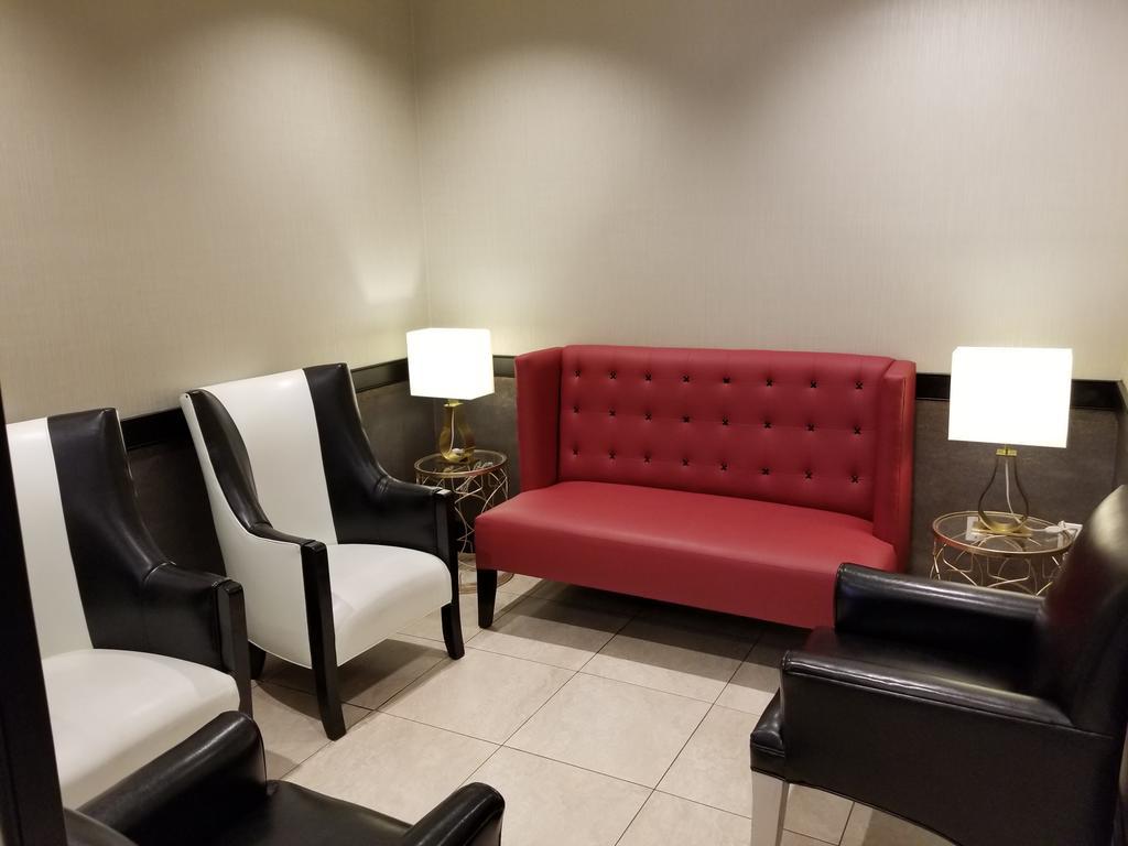 Pointe Plaza Hotel (Adults Only) New York City Exterior photo