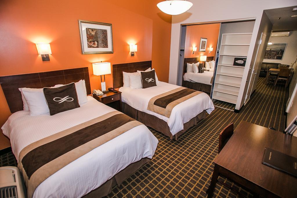 Pointe Plaza Hotel (Adults Only) New York City Exterior photo