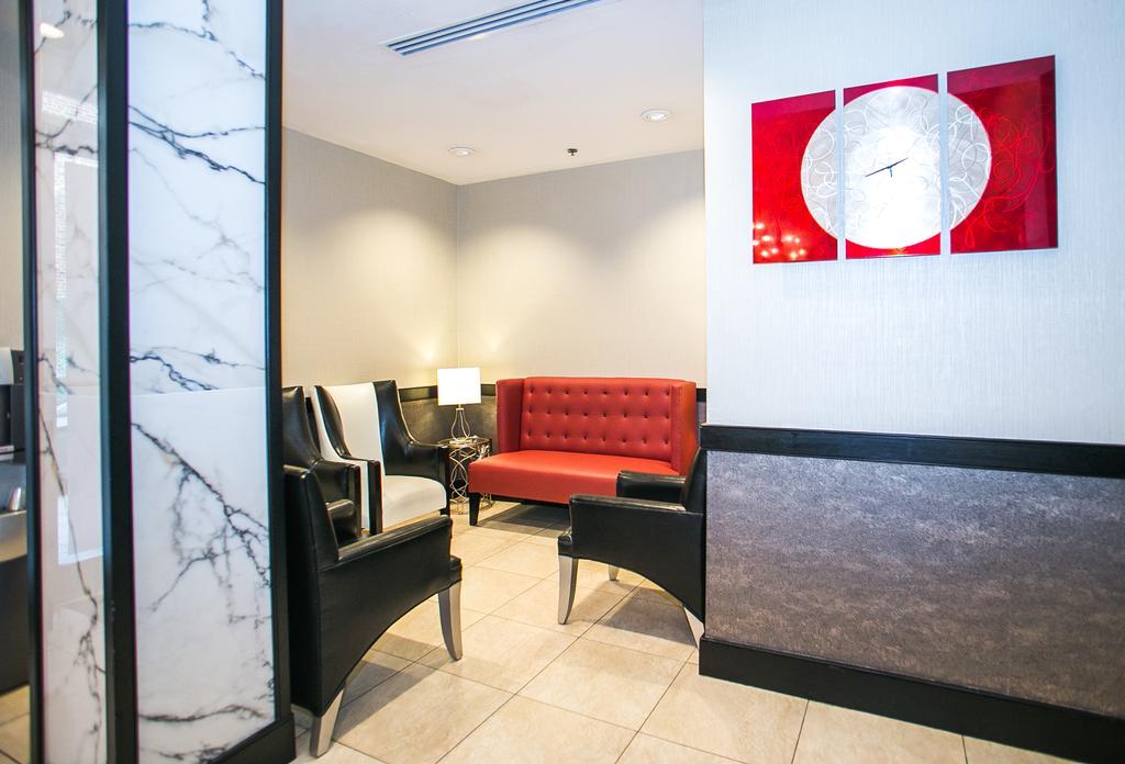 Pointe Plaza Hotel (Adults Only) New York City Exterior photo